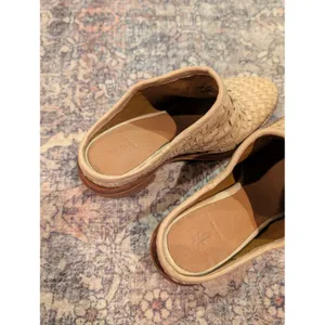 Frye Rosalia Woven Leather Mules Clogs‎ Off White Block Heel 7.5B thumbnail 6