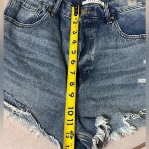 Pacsun Women‎ Denim Ripped Vintage High Rise Shorts size 29. thumbnail 7