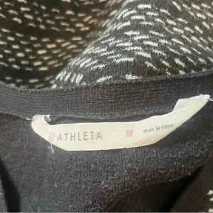 Athleta‎ Thereafter Black and White V-Neck Sleeveless Sweater Dress Size Medium thumbnail 3