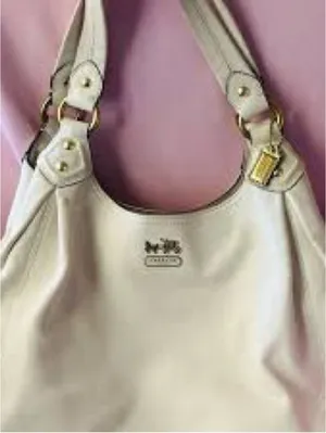 Coach Madison Maggie large Shoulder Tote Creamy Leather Hobo Bag w/2 Hang Tags thumbnail 8