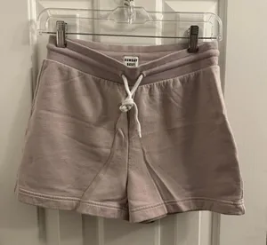 Aritzia Sunday Best Shorts thumbnail 1