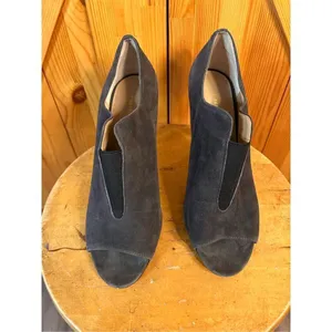 Saks Fifth Avenue Suede Pumps Gray Size 9 thumbnail 2