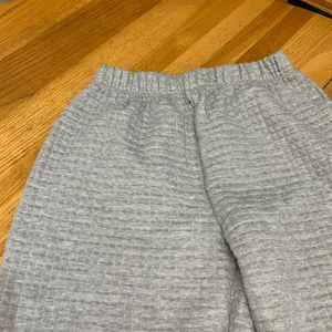 Princess Polly‎ Sweatpants Womens Size 6 Light Grey Ribbed Jogger Elastic Waist thumbnail 2