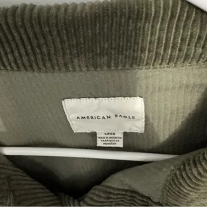American Eagle Olive Corduroy Raw Hem Cropped Jacket thumbnail 4