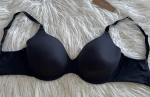 Skims Fits Everybody T-shirt Bra Onyx Size 34DDD thumbnail 1