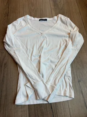 Brandy Melville Long Sleeve Top thumbnail 1