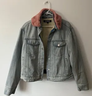Express light blue denim sherpa jacket with detachable pink fur collar thumbnail 1