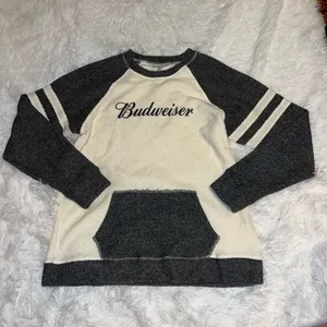 Budwiser Fleece Crewneck Sweatshirt Sweater with Pocket size Large thumbnail 2