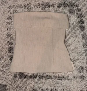 Aritzia Babaton Top thumbnail 1