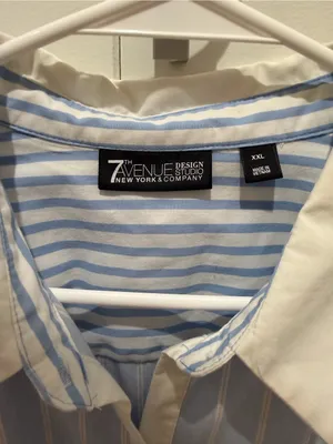 Striped Button thumbnail 2