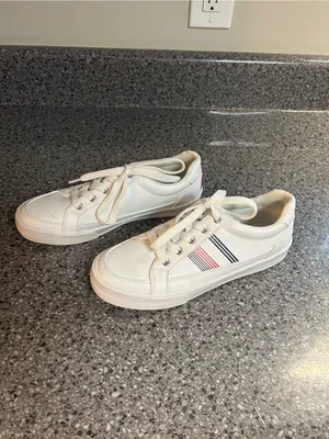 Tommy Hilfiger White Sneakers with Navy & Red Accent thumbnail 3