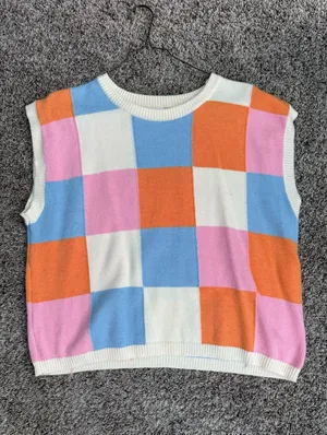 Boutique Sweater Top Multiple Size L thumbnail 1