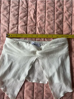 Princess Polly Ivory Twist Hem Cropped Cami Size 4 thumbnail 3