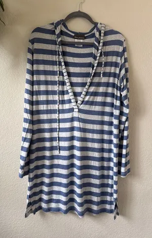 Tommy Bahama blue and gray striped hooded swimsuit coverup, size L thumbnail 1