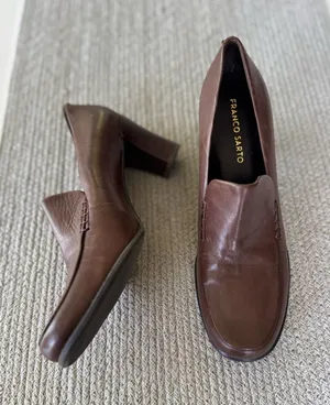 Franco Sarto Brown Leather 90s Minimalist Block Heel Loafers Size 8 thumbnail 1