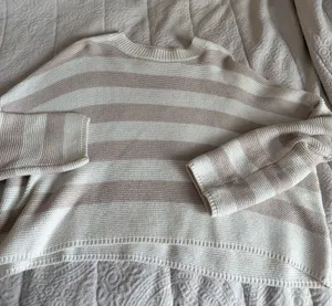 striped sweater Size M thumbnail 2