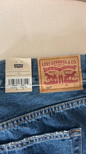 Levi Jean Shorts thumbnail 3