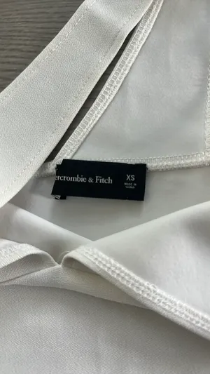 Abercrombie Top White thumbnail 2