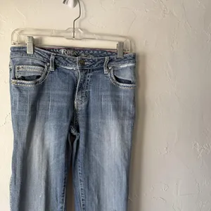 Rock 47 by Wrangler Jeans Y2k 28 Blue Cross Embroidery Bootcut‎ Low Rise Denim thumbnail 3