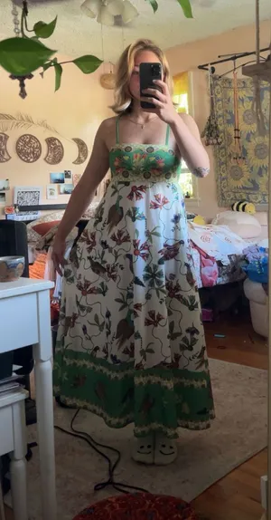 Dress Green thumbnail 1