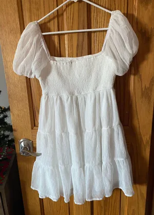 White Dress thumbnail 1