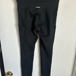 Aerie Black High-Waisted Leggings S thumbnail 2