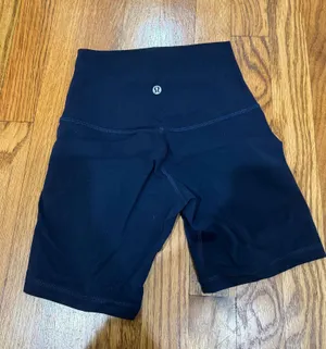Lululemon Shorts thumbnail 2