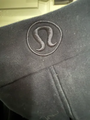 Lululemon Scuba Hoodie XS/S thumbnail 2