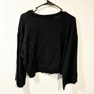 Free People Beach Black Scoopneck Cropped Long Sleeve Top Size Small‎ NEW thumbnail 4