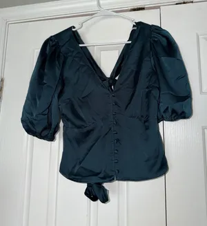 Abercrombie and Fitch Green Satin Puff Sleeve Tie Back Blouse size S thumbnail 1