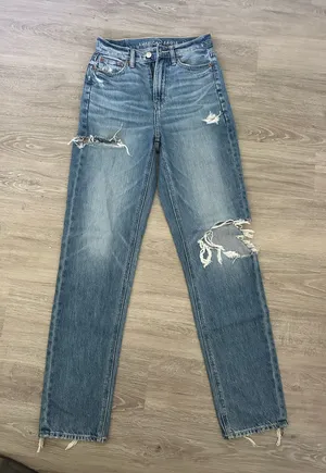 American Eagle Jeans thumbnail 1