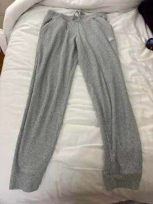 Alo Yoga Muse Sweatpants(read description) thumbnail 1