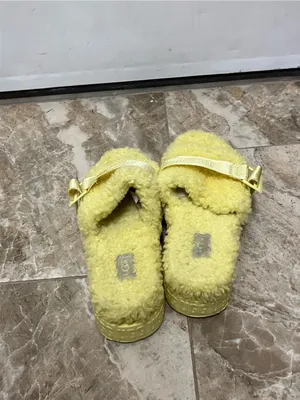 Ugg Winter Fluffita Sherpa Yellow Platform Slippers Womens Size 5 thumbnail 7