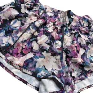 ✨ Lululemon Hotty‎ Hot Utopia Multi Deep Phantom Shorts Size 4 ✨ thumbnail 3