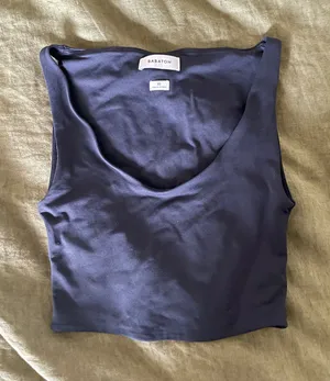 Aritzia black crop top thumbnail 1