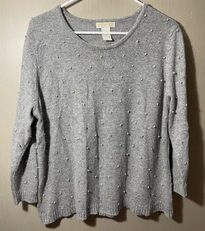 Christina xl Gray Sweater with Pearl Accents READ thumbnail 1