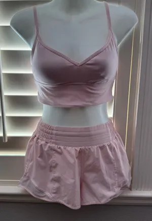 Lululemon Align Sweetheart Bra & Hotty Hot High-Rise Short 2.5" Pink Size 4/6 thumbnail 1