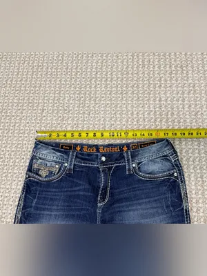 Rock Revival Betty cropped denim capri jeans size 32 thumbnail 6