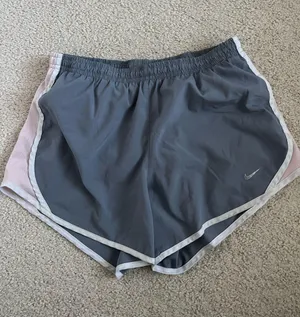 Nike Dri-Fit Shorts thumbnail 2