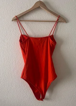 Zara Orange/Red Square Neck
Thong Bodysuit. thumbnail 5