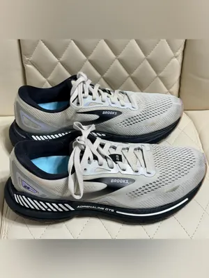 Brooks Adrenaline GTS 23 size 8.5 wide with Hoka insoles thumbnail 3
