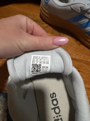 Adidas Sneakers Women’s thumbnail 3