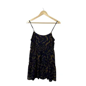 Urban Outfitters Rory Printed Chiffon Tiered Ruffle Mini Dress Navy/Tan Size M thumbnail 12