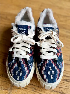 Farm Rio Ainika Tapestry Platform Sneakers Faux Fur Blue 8.5 NWOT thumbnail 3