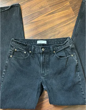 Abercrombie Low-Rise Baggy Jeans thumbnail 1