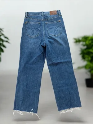 Judy Blue Straight Fit Raw Hem Jeans Size 27 thumbnail 2