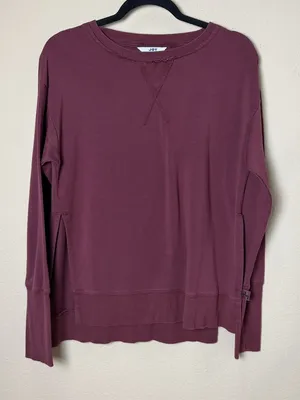 JOYLAB Maroon Burgundy Loose Side Slit Sweatshirt Long Sleeve Tee Top Size Small thumbnail 1