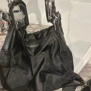 Lauren Ralph Lauren Black Slouchy Shoulder Bag thumbnail 2