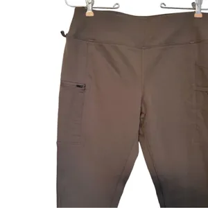 Carhartt Women's Force Fitted Lightweight Utility Legging in Brown, Size small‎ thumbnail 6