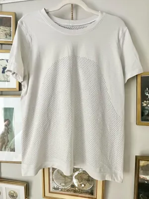 Lululemon Short sleeve perforated tee thumbnail 1